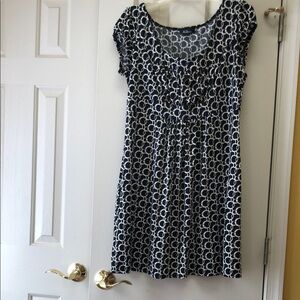 Elegant Black and White Patterned Dress